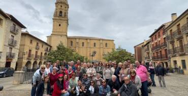 Más de medio centenar de vecinos participan en el viaje organizado por el Ayuntamiento de Barlovento a La Rioja
