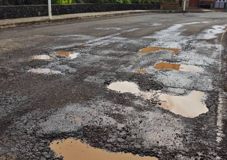 El Ayuntamiento de Barlovento solicita una actuación urgente e integral en la carretera de Las Cabezadas, LP-107.